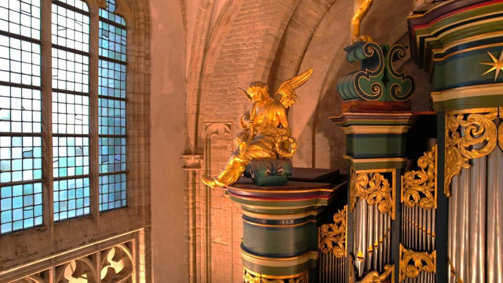 Orgel met engel header