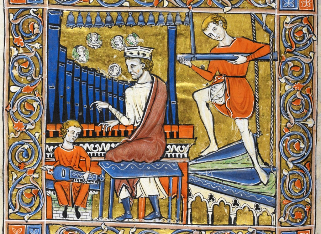 Middeleeuwse miniatuur waarop een organist aan een pijporgel speelt terwijl een helper ernaast met zijn voeten een grote blaasbalg bedient; zo werd vroeger de orgelwind met menselijke kracht gemaakt.
